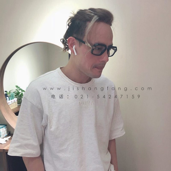 ���з���ʿʱ�������ٷ�ǰͷ��Ǽ������ͷ�����������������23